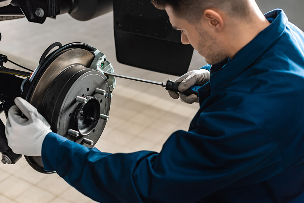 Brake Repair: How to Get Your Brakes Ready for Spring and Summer Driving